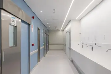 Guarding Sterile Spaces: The Unique Role of Medical Cleanroom Doors