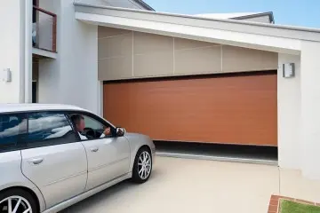 Dynamic Guardian: The Elegant Opening and Closing of Automatic Garage Doors